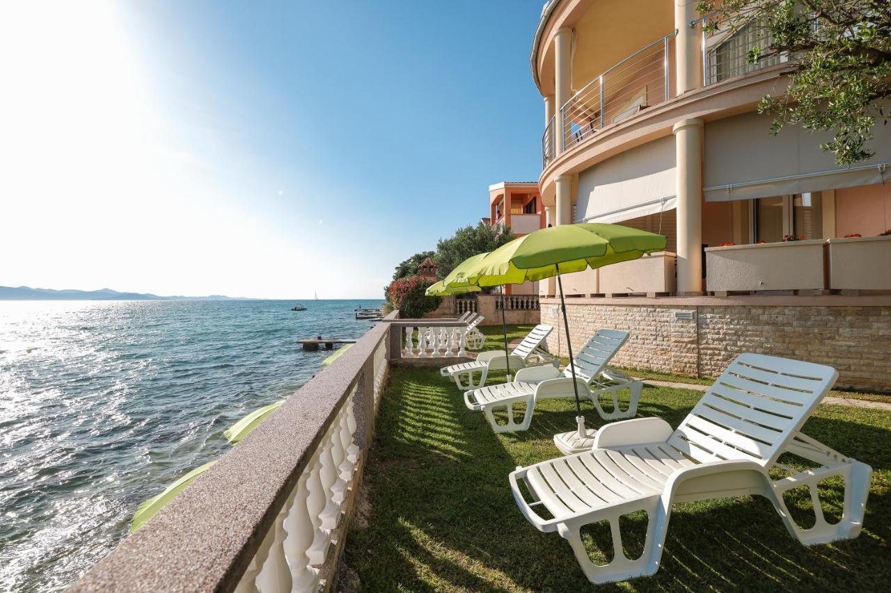 Apartments Kiara Bibinje Exterior photo